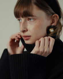 Gloria Convertible Sweater in Black