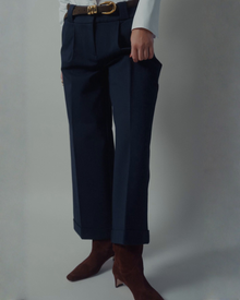 Beverly Wide-leg Pant in Navy