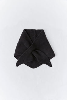 Triangle Knit Scarf